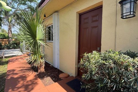 Appartement à Delray Beach, Floride 3 pièces, 37.16 m2 № 2269783