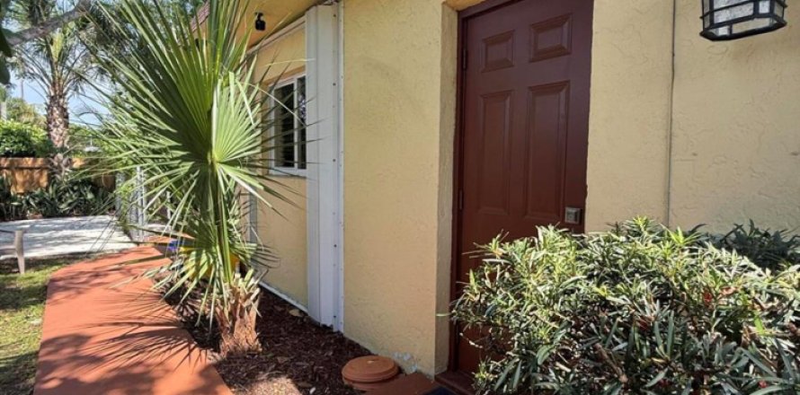 Appartement à Delray Beach, Floride 3 pièces, 37.16 m2 № 2269783