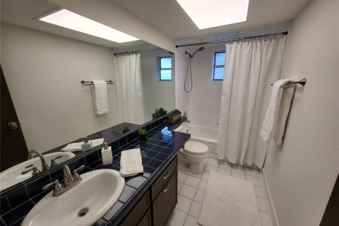 House in Longwood, Florida 3 bedrooms, 175.03 sq.m. № 1888560 - photo 24