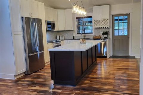 House in Longwood, Florida 3 bedrooms, 175.03 sq.m. № 1888560 - photo 12