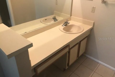 Copropriété à louer à Orlando, Floride: 2 chambres, 83.8 m2 № 1910695 - photo 11