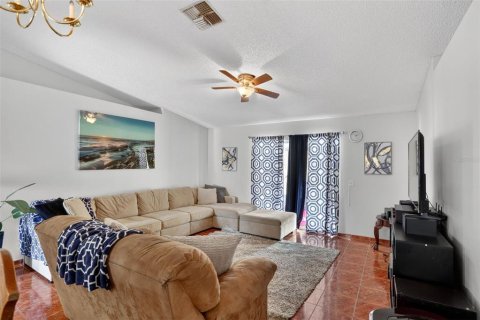 Casa en venta en Orlando, Florida, 3 dormitorios, 117.43 m2 № 2199024 - foto 10
