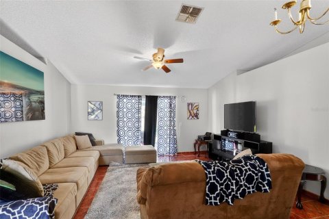 Casa en venta en Orlando, Florida, 3 dormitorios, 117.43 m2 № 2199024 - foto 13