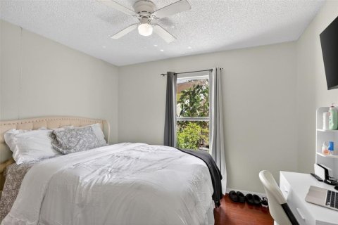 Casa en venta en Orlando, Florida, 3 dormitorios, 117.43 m2 № 2199024 - foto 22