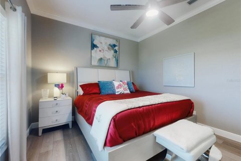 House in Edgewater, Florida 3 bedrooms, 246.56 sq.m. № 1583871 - photo 25