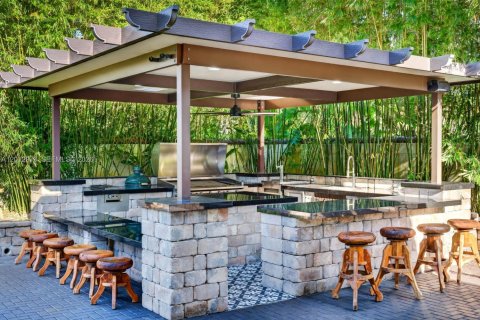 Casa en venta en Miami, Florida, 4 dormitorios, 209.4 m2 № 2075435 - foto 26