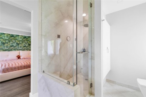 Casa en venta en Aventura, Florida, 4 dormitorios, 216.46 m2 № 1863832 - foto 30