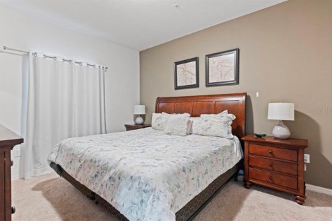 Touwnhouse à vendre à Kissimmee, Floride: 4 chambres, 157.38 m2 № 2409787 - photo 14