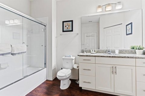 Touwnhouse à vendre à Kissimmee, Floride: 4 chambres, 157.38 m2 № 2409787 - photo 17