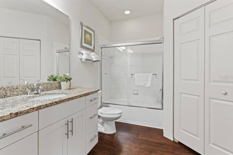 Touwnhouse à vendre à Kissimmee, Floride: 4 chambres, 157.38 m2 № 2409787 - photo 23