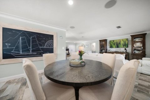 Купить виллу или дом в Бельэр-Бич, Флорида 3 комнаты, 225.1м2, № 1783182 - фото 14