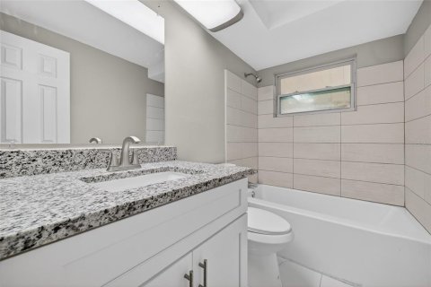 Casa en venta en Holiday, Florida, 3 dormitorios, 138.61 m2 № 2108133 - foto 22