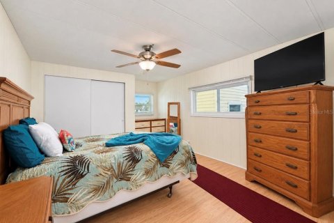 Appartement à louer à Largo, Floride: 2 chambres, 95.88 m2 № 2426024 - photo 16