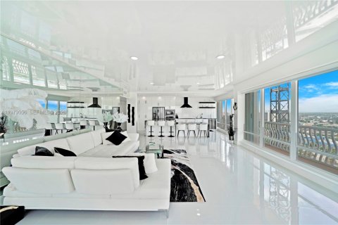 Condominio en alquiler en Fort Lauderdale, Florida, 2 dormitorios, 152.82 m2 № 2079854 - foto 17