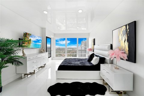 Condominio en alquiler en Fort Lauderdale, Florida, 2 dormitorios, 152.82 m2 № 2079854 - foto 20