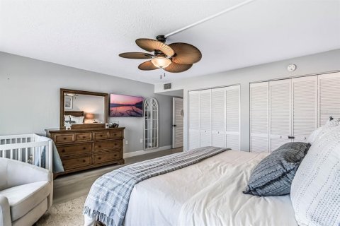 Condominio en alquiler en New Smyrna Beach, Florida, 2 dormitorios, 87.7 m2 № 1448140 - foto 15