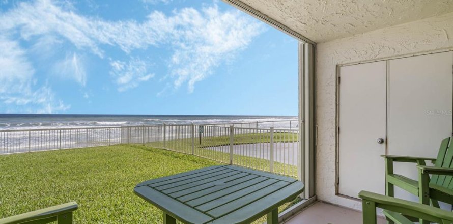 Condominio en New Smyrna Beach, Florida, 2 dormitorios  № 1448140