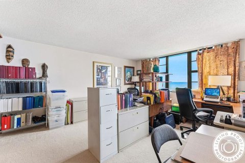 Купить кондоминиум в Джуно-Бич, Флорида 3 спальни, 169.83м2, № 2006565 - фото 15