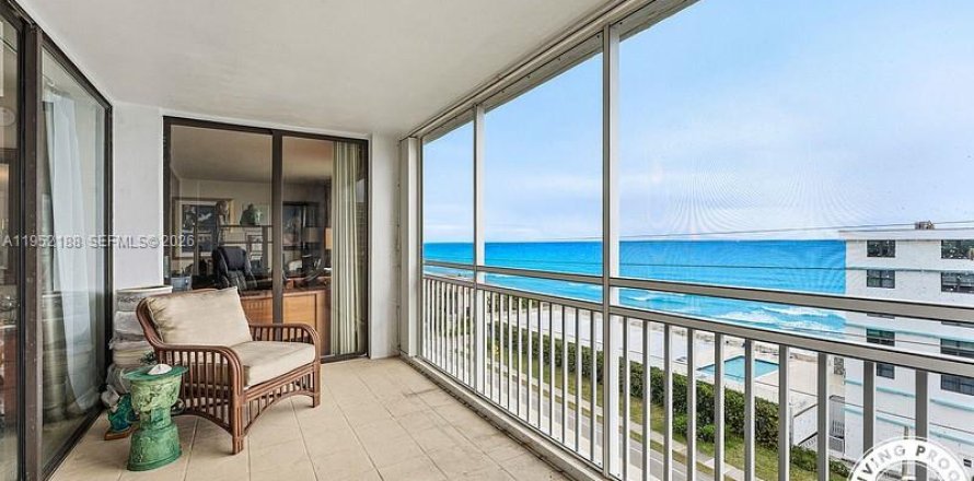 Кондоминиум с 3 спальнями в Джуно-Бич, Флорида № 2006565