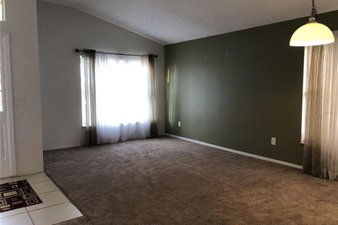 Villa ou maison à louer à Kissimmee, Floride: 3 chambres, 155.8 m2 № 2117506 - photo 12