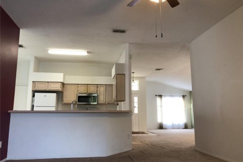Villa ou maison à louer à Kissimmee, Floride: 3 chambres, 155.8 m2 № 2117506 - photo 27