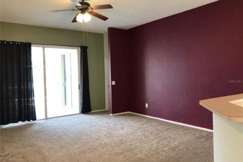 Villa ou maison à louer à Kissimmee, Floride: 3 chambres, 155.8 m2 № 2117506 - photo 9