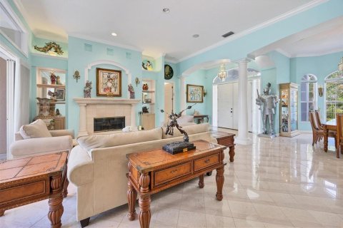 House in Bradenton, Florida 4 bedrooms, 327.57 sq.m. № 1837430 - photo 9