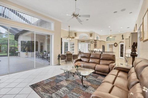 House in Bradenton, Florida 4 bedrooms, 327.57 sq.m. № 1837430 - photo 21