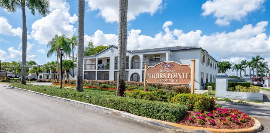 Кондоминиум с 2 спальнями в Хайалиа, Флорида № 1954625