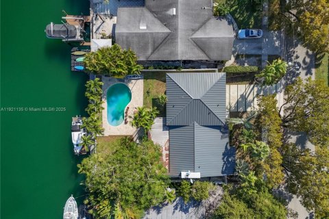 Villa ou maison à vendre à North Miami, Floride: 4 chambres, 237.09 m2 № 1974201 - photo 30