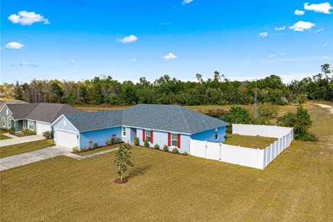 Casa en venta en Ocala, Florida, 4 dormitorios, 163.04 m2 № 1555501 - foto 1