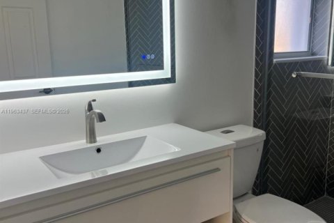 Купить виллу или дом в Майами, Флорида 4 спальни, 181.81м2, № 2027499 - фото 13