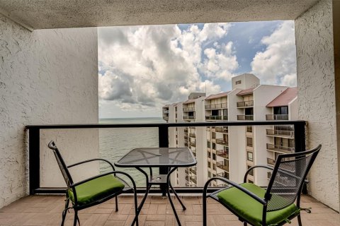 Condo in Clearwater, Florida, 3 bedrooms  № 970804 - photo 22