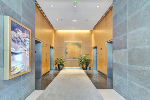 Купить кондоминиум в Майами, Флорида 57.97м2, № 1872295 - фото 25