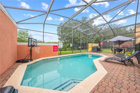 Touwnhouse à vendre à Kissimmee, Floride: 4 chambres, 151.99 m2 № 2403401 - photo 2