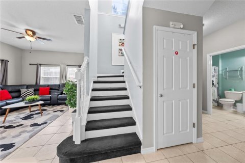 Touwnhouse à vendre à Kissimmee, Floride: 4 chambres, 151.99 m2 № 2403401 - photo 19