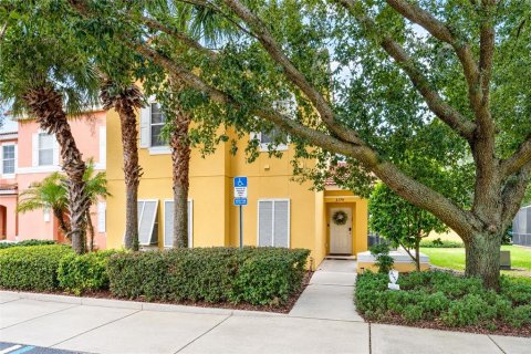 Touwnhouse à Kissimmee, Floride 4 chambres, 151.99 m2 № 2403401