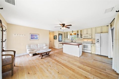 Casa en venta en Merrit Island, Florida, 1 dormitorio, 55.74 m2 № 1562186 - foto 18