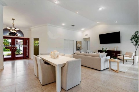Villa ou maison à vendre à Boca Raton, Floride: 4 chambres, 273.13 m2 № 2077685 - photo 10