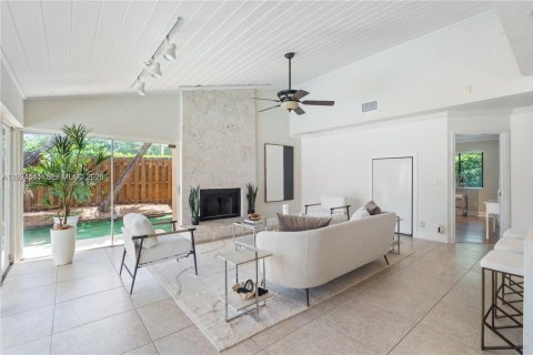 Villa ou maison à vendre à Boca Raton, Floride: 4 chambres, 273.13 m2 № 2077685 - photo 19