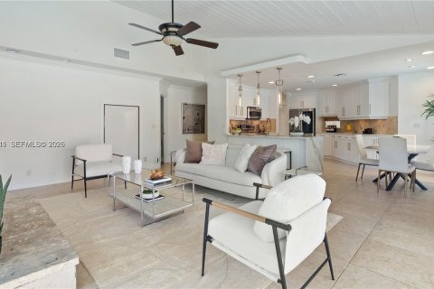 Villa ou maison à vendre à Boca Raton, Floride: 4 chambres, 273.13 m2 № 2077685 - photo 18