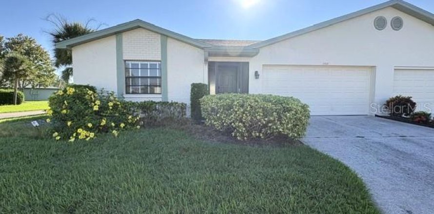 Condo à Sun City Center, Floride, 2 chambres  № 2418489