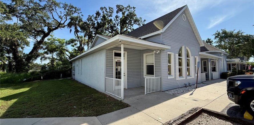 Immobilier commercial à Bradenton, Floride 174.19 m2 № 1819643