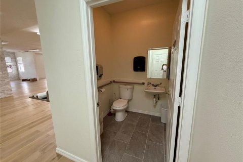 Immobilier commercial à vendre à Bradenton, Floride: 174.19 m2 № 1819643 - photo 11