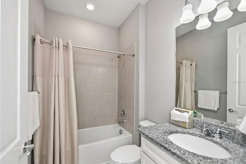 House in North Port, Florida 3 bedrooms, 146.23 sq.m. № 2102669 - photo 26