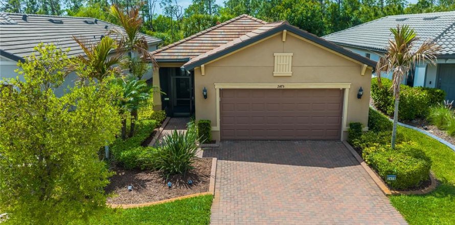 House in North Port, Florida 3 bedrooms, 146.23 sq.m. № 2102669