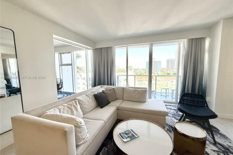 Copropriété à vendre à Fort Lauderdale, Floride: 2 chambres, 109.25 m2 № 2023632 - photo 7