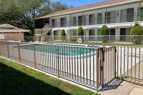 Condominio en venta en Sarasota, Florida, 1 dormitorio, 52.12 m2 № 1914258 - foto 1
