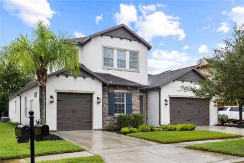 Villa ou maison à Wesley Chapel, Floride 4 chambres, 304.16 m2 № 2424235