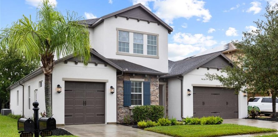 Villa ou maison à Wesley Chapel, Floride 4 chambres, 304.16 m2 № 2424235